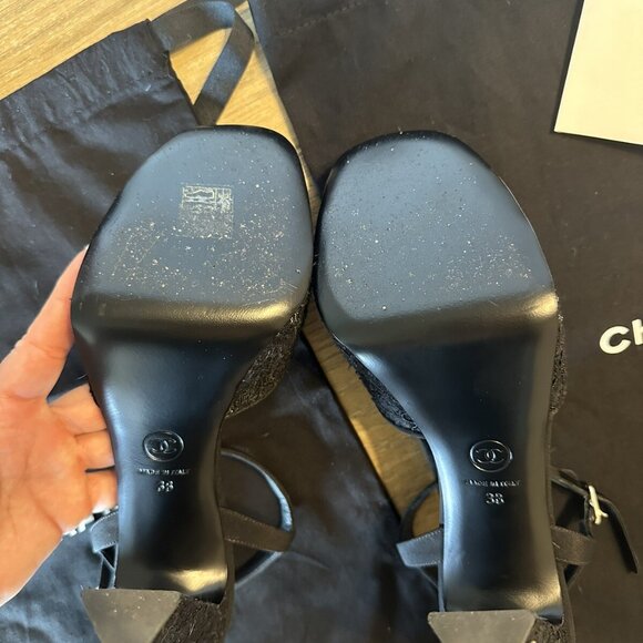 Chanel Platform Heels Special Edition Lace - Picture 9 of 11